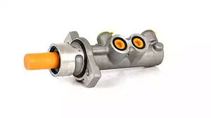 Главный тормозной цилиндр BSG BSG 30-215-002